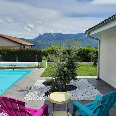 Mignon Studio Avec Terrasse Face Aux Montagnes Appartement Vourey